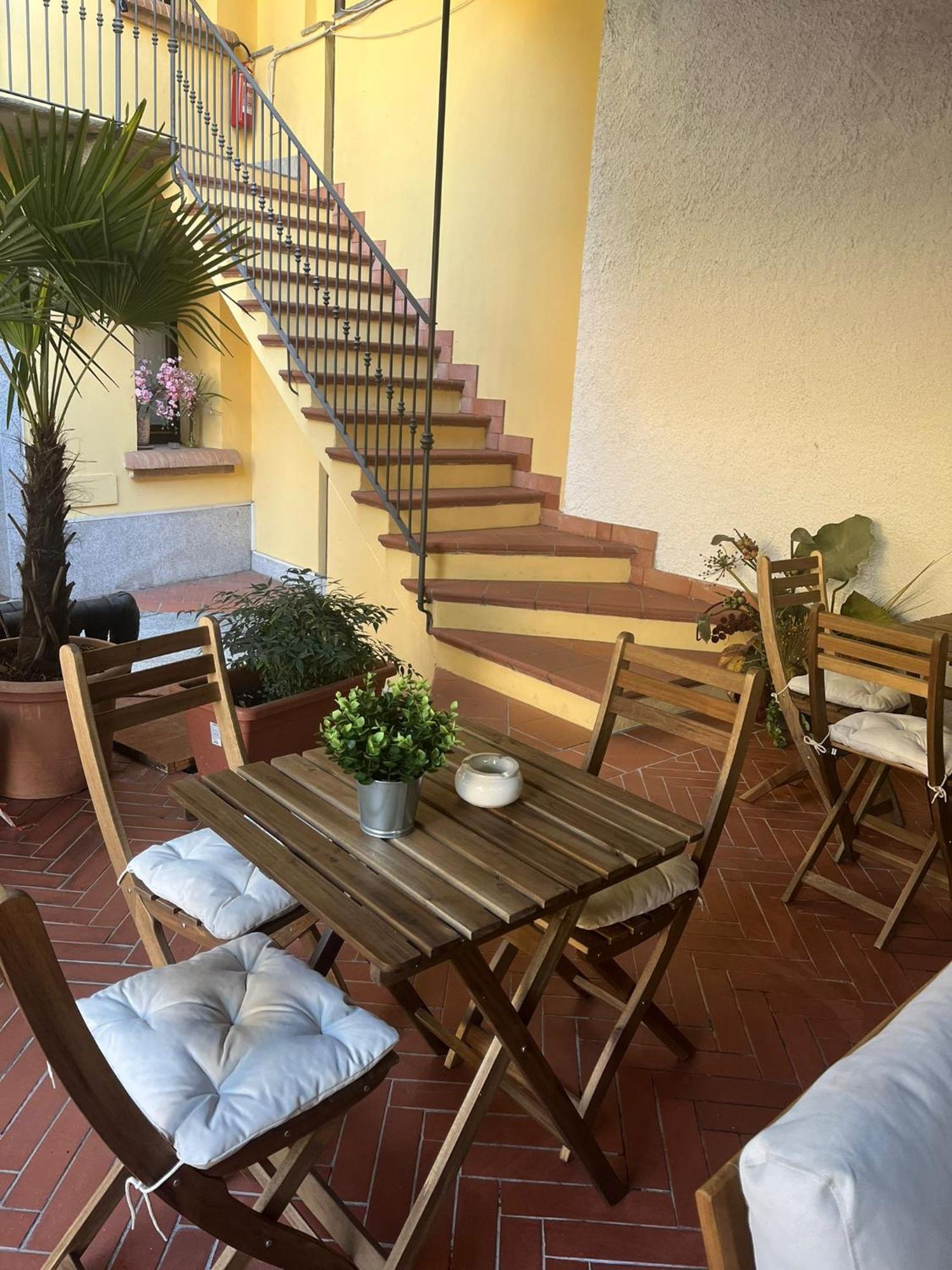 Monolocale Elvira Abbadesse Guest House Μιλάνο Εξωτερικό φωτογραφία